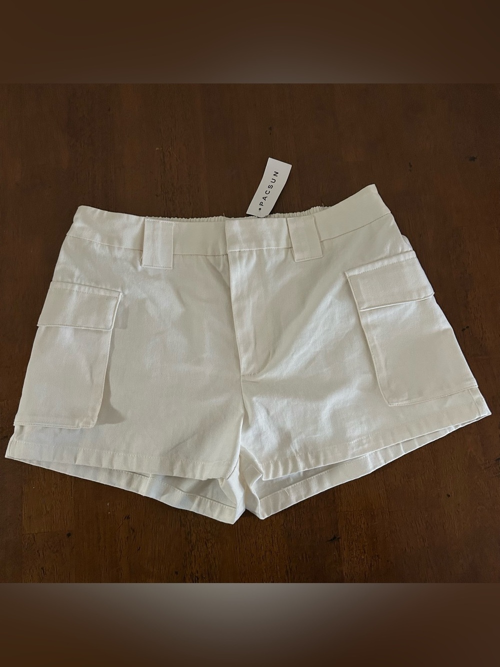 Pacsun NWT white cargo shorts